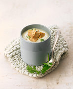 Velouté de topinambours au foie gras