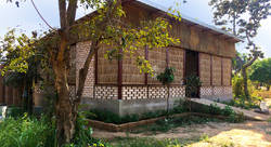 Ecole de permaculture éco-responsable au Cambodge / Environmentally responsible permaculture training space in Cambodia (2018) 1/4 - Amandine Pradon-architecte