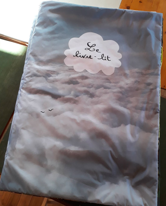Le " livre-lit "