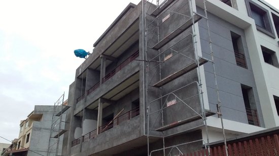 BUILDING CONSTRUCTION EVOLUTION