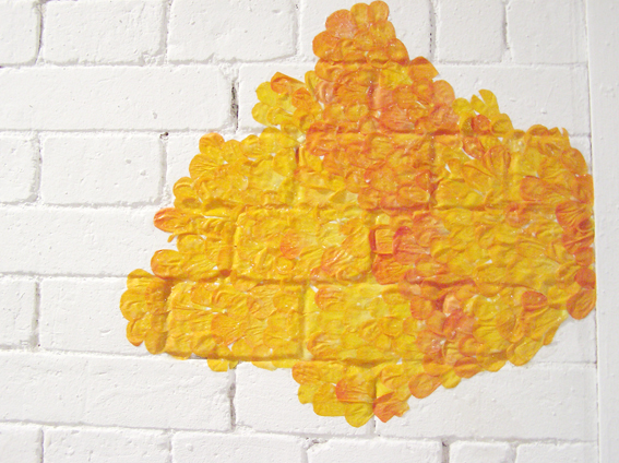 Pétalisation pour le Jour de la Sirène à La Générale en Manufacture. Pétales de renoncules, 2007, Sèvres /// Petalisation for Siren's Day in the Générale en Manufacture. Buttercups petals. Sèvres, 2007.