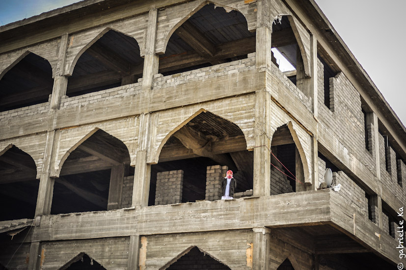 © Gabrielle Ka<br/><span>December 2014. 
Yazidi are still remaining in an uncertain future concerning the return to their homeland. They might stay a couple of more month in unfinished buildings...</span>