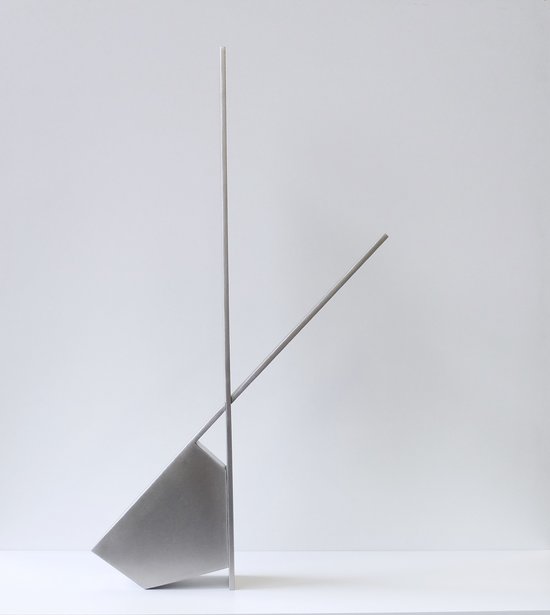 Inégal. Inox - H 77- L 40 - l 14 cm. 2025